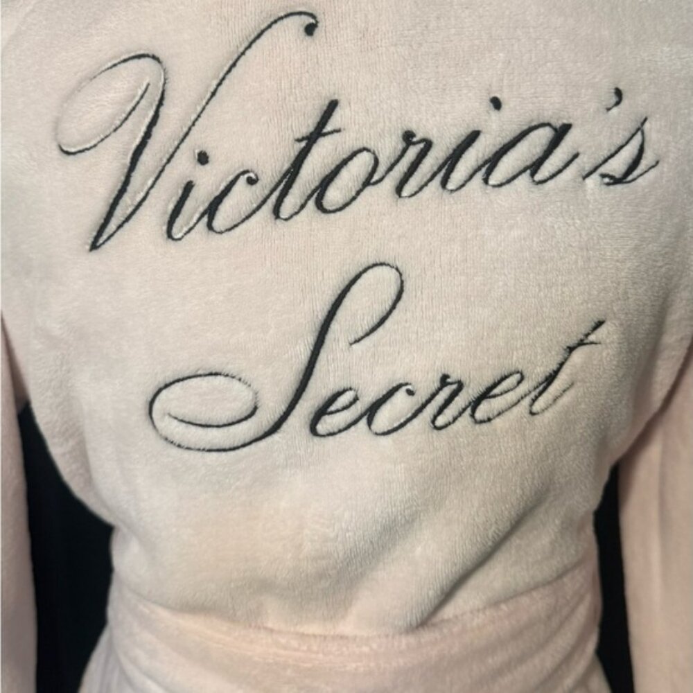 Victoria's Secret Soft Blush Robe